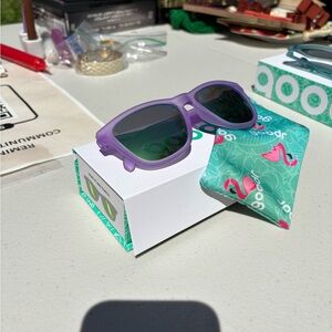 Goodr Lilac It Like That sunglasses
